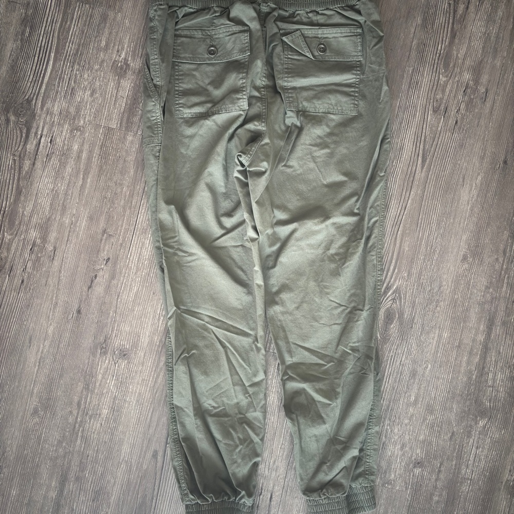 Pact Women's Olive Green Cargo Joggers